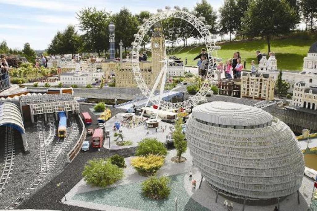 Appartement Beautiful Windsor 2 Bed, Perfect Location, 5 Mins Walk To Centre, Free Parking, Legoland, Ascot Extérieur photo